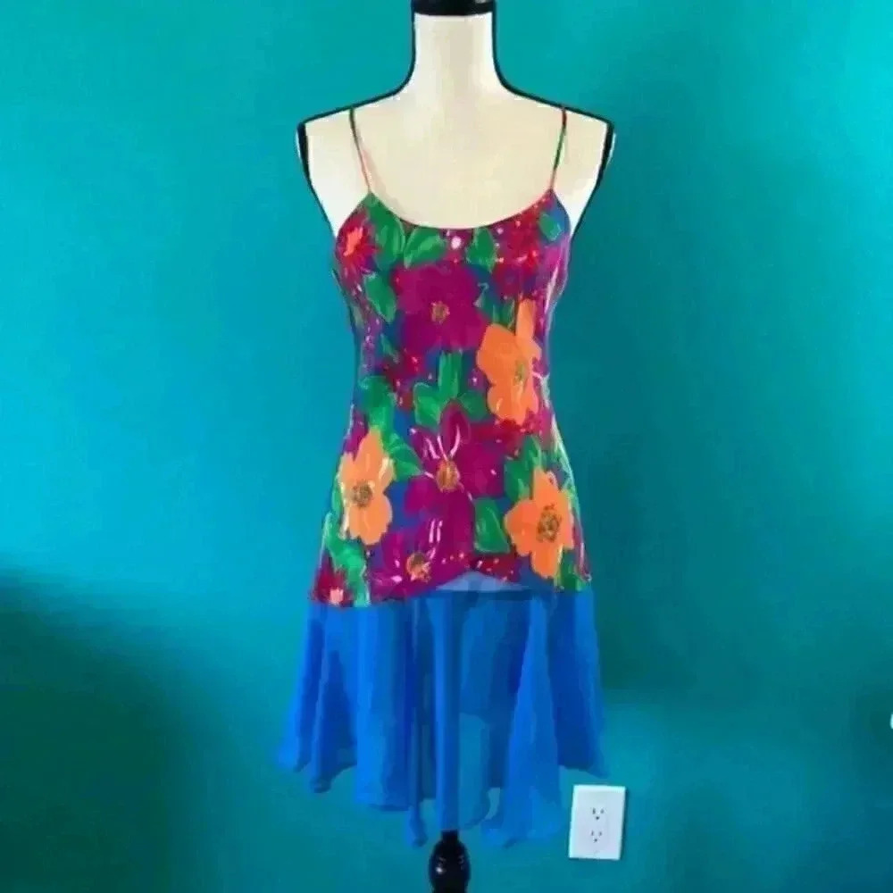 Vintage Victoria’s Secret floral & tulle nightgown